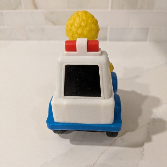 Vintage Sesame Street Big Bird Police Car Toy - Picture 4 of 7